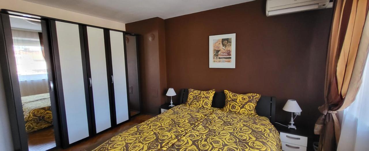 Style Apartment Pomorie Esterno foto