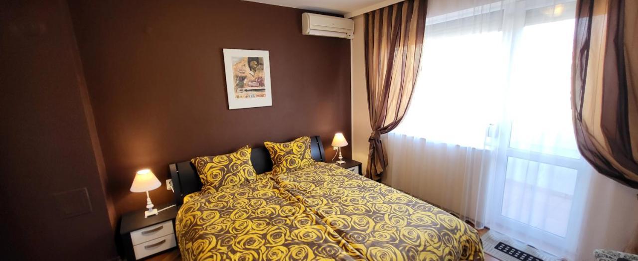 Style Apartment Pomorie Esterno foto